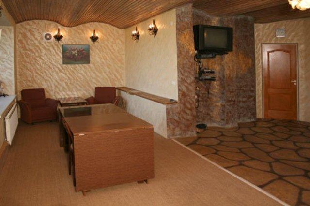 Viesu Nams Un Kempings Papes Cakstes Exterior photo